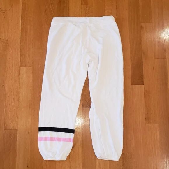 Sundry Women's Soft Girl Preppy White and Navy Joggers / Sweatpants - Picture 4 of 8